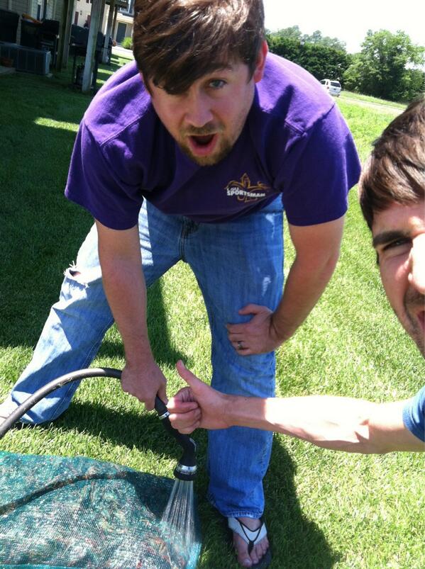 ryanjacobsman's tweet photo. @themattpage Crawfish excitement happening, can't wait for tonight with our Bayshore community group #crawfishlove http://t.co/pcndKg8nil