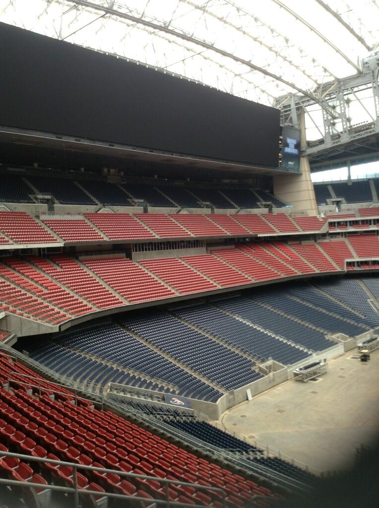 BNOZryLCMAE7VZC.jpg:large