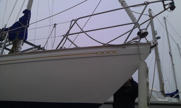#EYS used an excellent gold paint from a new manufacturer today, application was easy and looks brilliant #