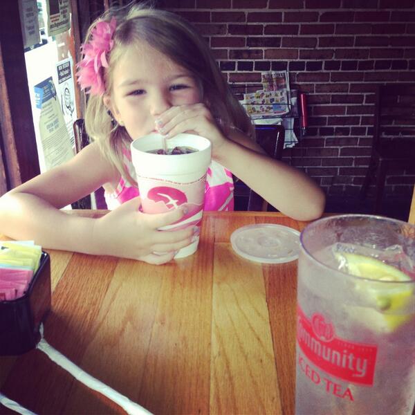 THATS THE MONSTER THAT DESTROYED MY CHILDHOOD! 

RT “<a href="/jamielynnspears/">Jamie Lynn Spears</a>: My love! ”