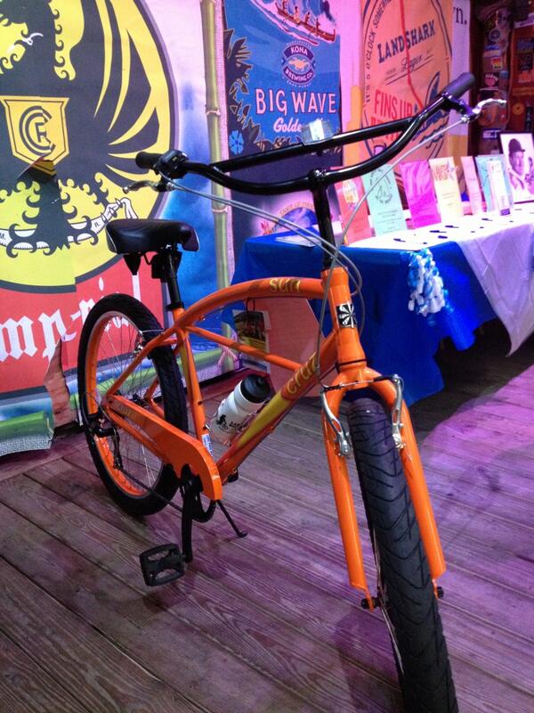 TheKid_8's tweet photo. Who wants to be the first to to bid on this beauty? #illuminum #beachcruizer #GCF #kid8 http://t.co/uiaQ92XYqI