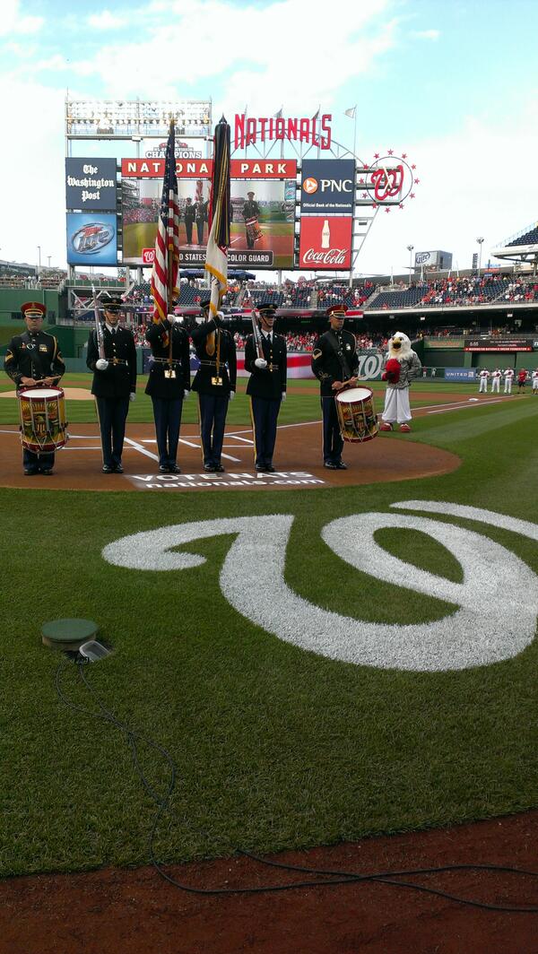 USArmyOutreach's tweet photo. Fact: @The_Old_Guard &amp; @TheUSArmyBand participated in the Color Guard at @Nationals Park http://t.co/rsMyEcf4wU