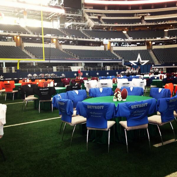 LPCEvents's tweet image. Dinner at Cowboys Stadium!