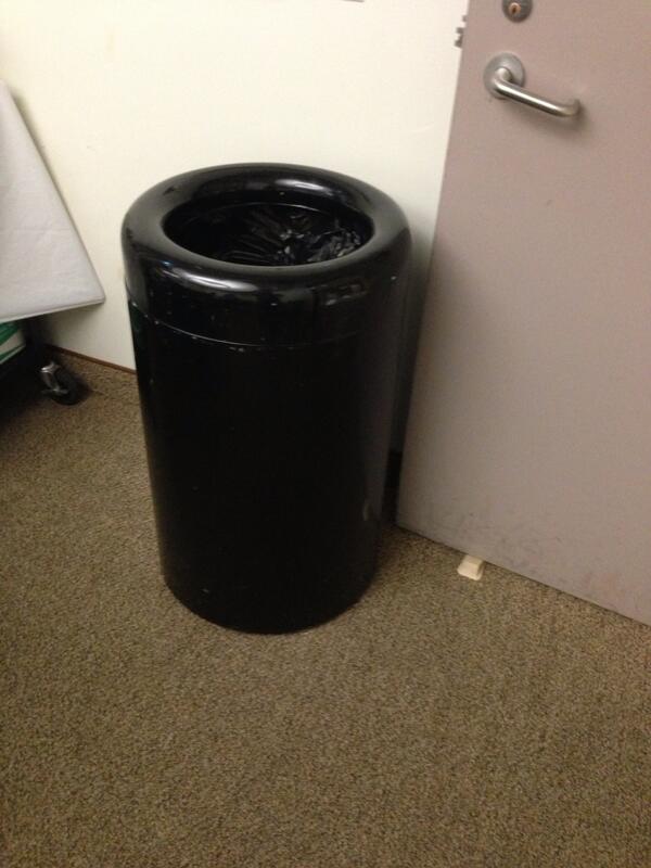 InfoWorkshop's tweet photo. Mac Pro prototype at last night's SIGGRAPH San Diego Chapter meeting at Scripps Research Inst. But it wouldn't boot. http://t.co/dolHeudgXK