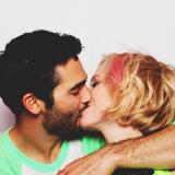 FakeTHoechlin's tweet photo. http://t.co/qZV7kM3jU4