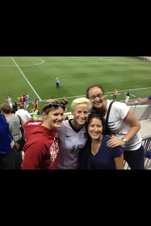 karlalee19's tweet photo. Good seeing this girl in action, played awesome @katemcshea @swalshy9 http://t.co/4XPszaQ110