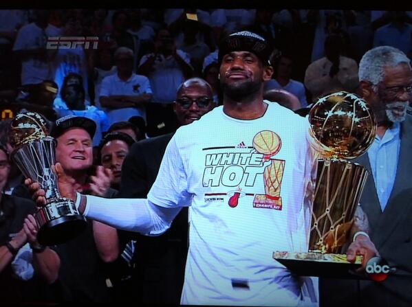 DatDudeDR's tweet photo. HI HATERS http://t.co/RdvaCBiJXm
