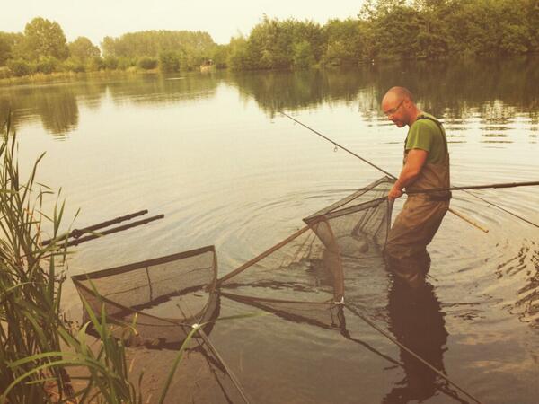 power_mr's tweet photo. Ever wandered if an angling tutoral is worth the money? @Adam_Penning slayin manor with a carp fishing master class http://t.co/bq03a0OgLN