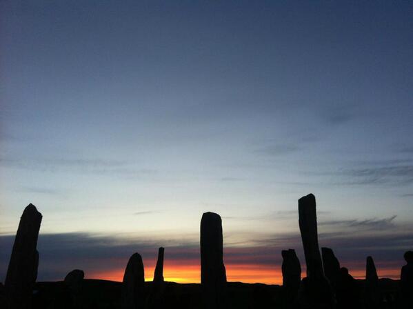 NY2SYsolo's tweet image. The Callanish Stones on Midsummer last year.Looking forward 2 #BBCMidsummer on BBC2 2night. @DDV123 @EllieHarrison__