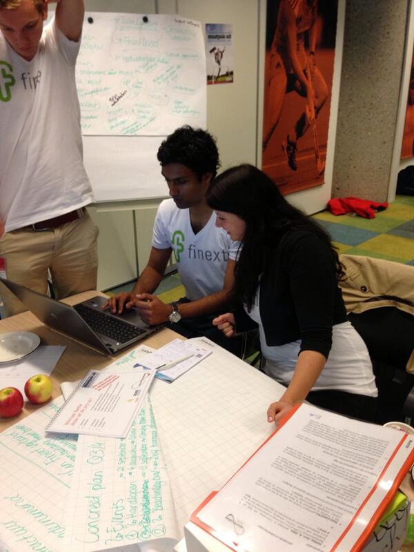 #finext hard bezig met het maken van een sportplan tijdens de #vitaliteitsbattle.