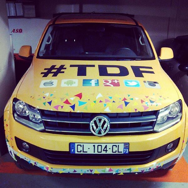 LeTour's tweet photo. Here is the social media vehicle for Le Tour de France! It will be inside the @CaravaneduTour! #TDF #lacaravane http://t.co/36tB6Woyvr