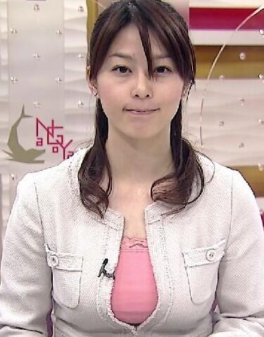 巨乳画像集 (@kyonyu_boin) on Twitter photo 