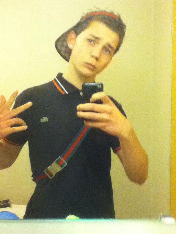 mijn lieve neef ivar conant is sinds maandag 17-06-2013 vermist als je hem ziet laat het dan weten  DELEN A.U.B!!!!