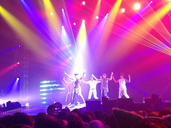 followkhun tweet media