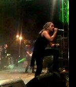 mikemikalLOVERS's tweet photo. RT "@TenV2: @KawanV2_JKT @eqtelecast @mikemikalLOVERS V2 Band http://t.co/HCooFGBtnv"