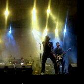 mikemikalLOVERS's tweet photo. RT "@TenV2: @mikemikalLOVERS @eqtelecast @EQYV2 @KawanV2_JKT @rhenimawar http://t.co/eC7RXXesDc"