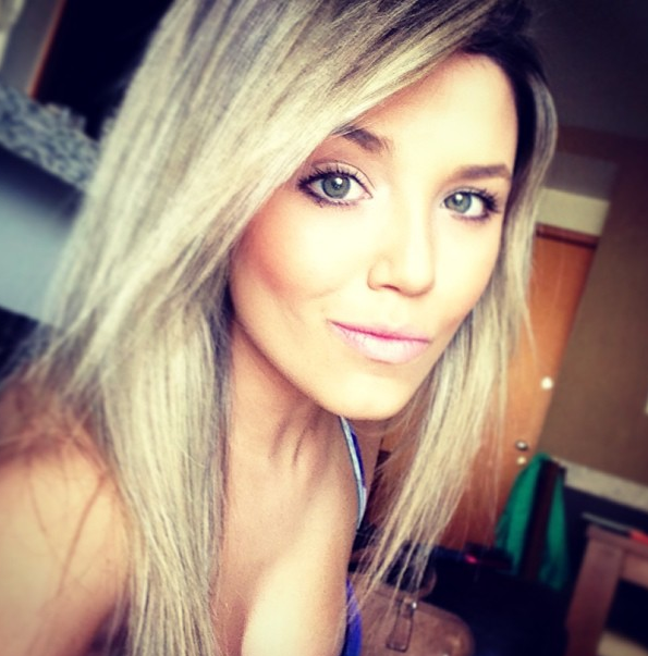KyaraSmith5's tweet photo. Bom Dia http://t.co/pUWhEJJKvw
