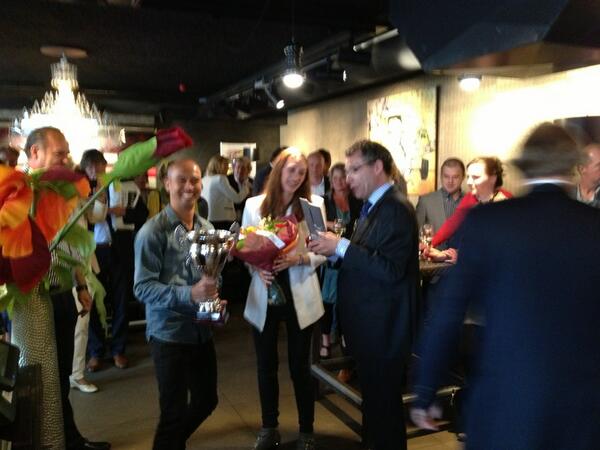 Rubybijman's tweet image. Trots!! :-D “@lvdgaast: Gaaf! @786fridge wint de Alkmaarse #innovatieprijs2013 #trots http://t.co/fozlgrFaVw”