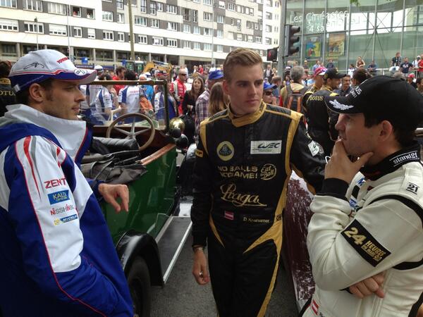 LiebMarc's tweet photo. Austrian connection! @alex_wurz @DodoKraihamer @RichardLietz http://t.co/aTa1hzeMrt
