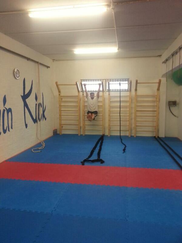 Awsome session <a href="/ShinkickMDK/">Shin Kick Muay Thai</a> and @Jon_MoveHealthy