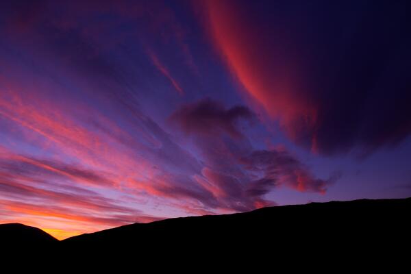 ChilledOutRossy's tweet image. Another sunset from our front garden, buna whaling station, north harris #bbcmidsummer