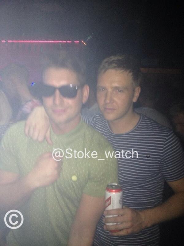 hkozlowski's tweet photo. @scoffthis saw this on the stoke watch twitter page! Ha  http://t.co/B8iYD0ycwI