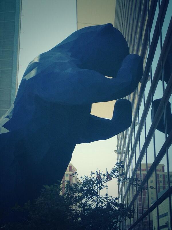 Metl_Span's tweet image. Why so blue? There&apos;s still time to stop by Booth 3038...enter to win a Vegas Vacation
#aia2013 #envolution