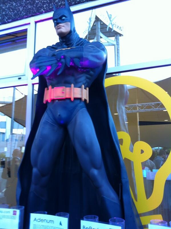 youngskills's tweet photo. We CAN be Heroes @NEST_up http://t.co/X9IfYtgHae