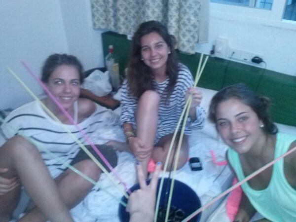 aleferregarcia's tweet photo. Ahogando las penix peñuka! #naturaçao #motivaçao #rebentaçao #hidrataçao @elidiablam @aitanarco @TeresaLlull http://t.co/zse70DA6LG