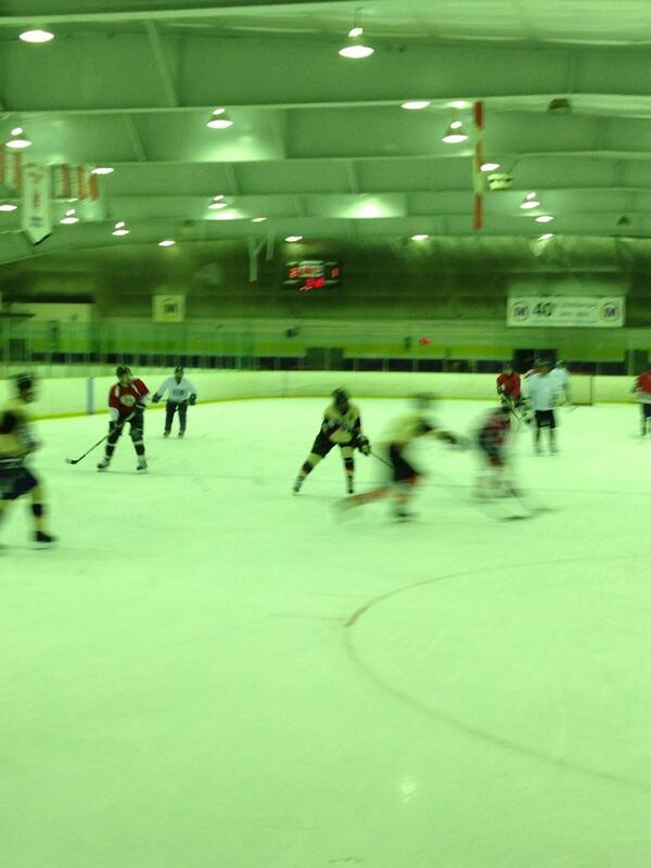 strombo's tweet photo. “@JaysonC: Hack hc 1-0 so far at the #ghettoclassic @strombo http://t.co/ElIVOZa3Wx” damn I miss it!! #BackTheHack @HackHC @AaronBrophy