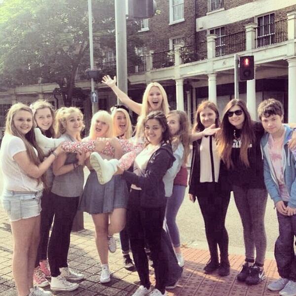 Love seeing Youngsters at the studio! 😘