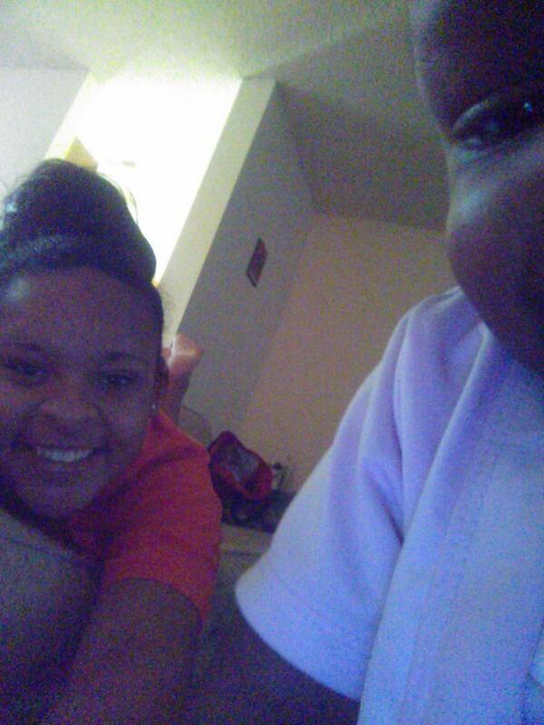 _MacDaddyJ's tweet image. A piece of Miracle's face, and I !!! Lol (: