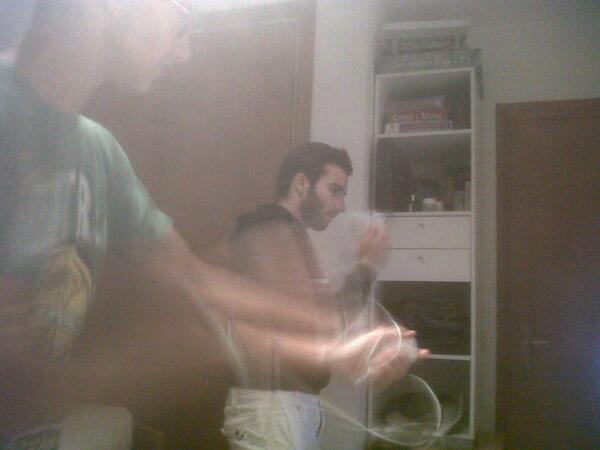 JohnataLorenzo's tweet photo. @mariano_77 vs @iRubenMartinez : pelea de boxeo Wii. Ganador: Mariano http://t.co/G5Ont5Levi