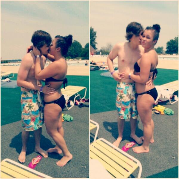 CheynneBabbyx's tweet photo. Wavepoool with babby <3 @High_im_Dallas http://t.co/G78eUgr7pH