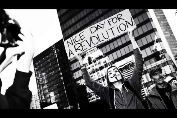 aktivistpanda's tweet image. #RED #REDHACK #RedHackSUSTURULAMAZ çünkü artık halk oldular belgeselden anlamlı 1 kare @TheRedHack @DesertAnarchist