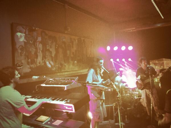 Battlecup's tweet photo. #HerbertWiserBandRules #awesome @tonicroom http://t.co/GTTzT2hFd7