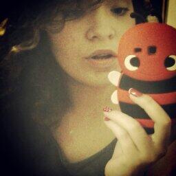 nutella_pq_sim's tweet image. abelha red kk