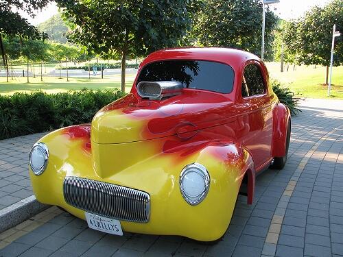 ありえない車画像bot (@bbbcarbot) on Twitter photo 