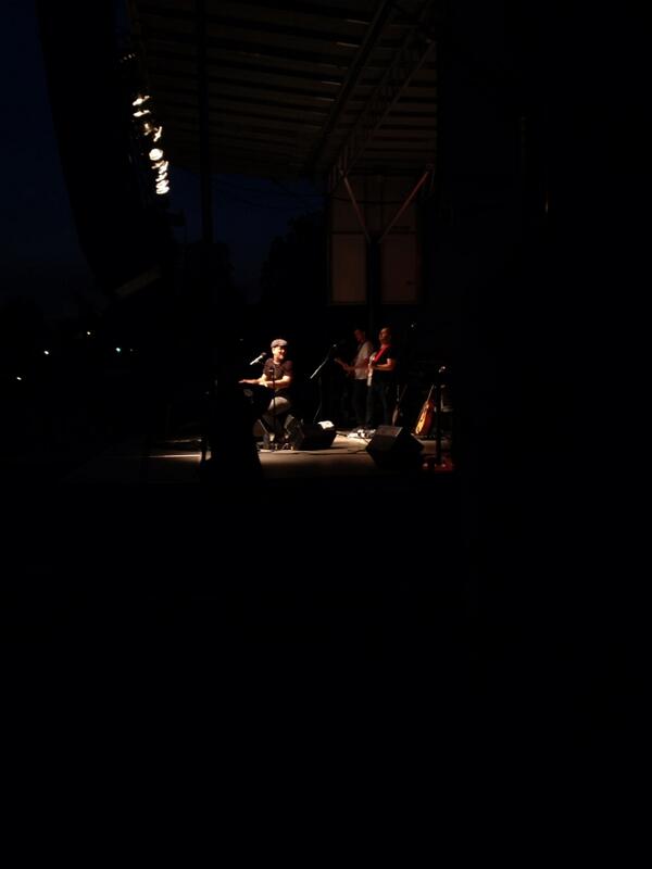 Spartyfannn's tweet image. Matt Giraud concert at Harbor Fest .  #smoothflow #datenight