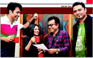 AshareGoppo's tweet photo. @itsmeabir @Payel_12353 n Rudra during the title track recording of @AshareGoppo from @timesofindia . @RanaSarkar http://t.co/XAZYE5Lnl2