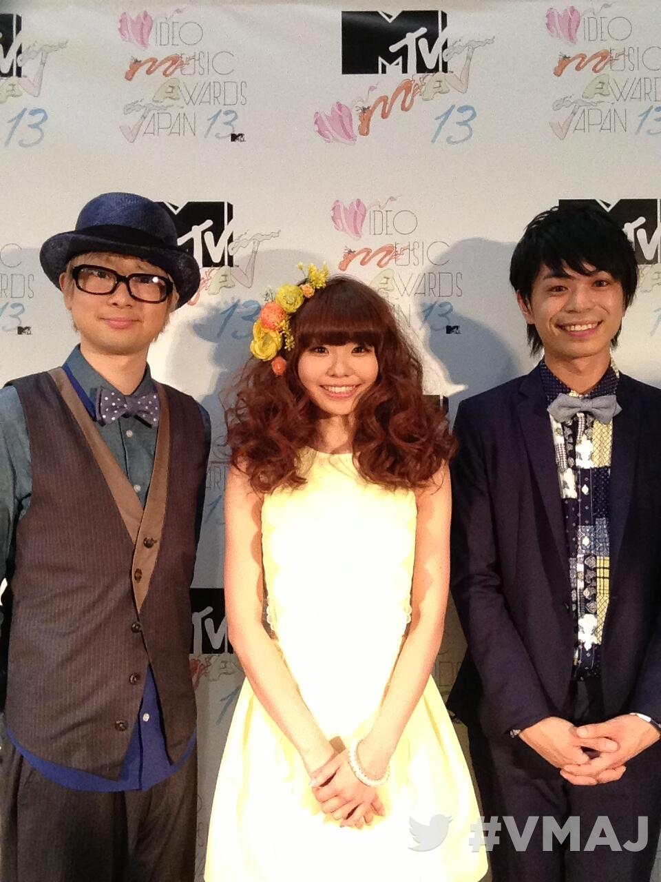 BNWClsyCEAEDP9b.jpg:large