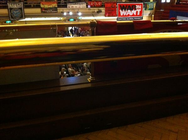 agonyrant's tweet image. Trigger from only fools &amp;amp; horses just sat next to me, complained about the view and moved. He has a point