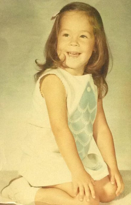 Looking through old photos...Eliz Starr (me), as a kid. http://t.co/y9YYfHCN16