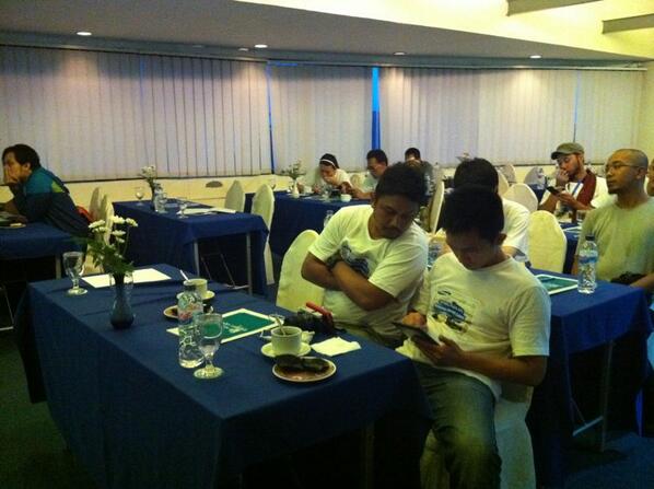 samsungID's tweet image. Samsung Smart Camera Indonesia lagi ada di acara NGALAM PUNYA APA, di kota Malang. #NX300 #ShootFast #KPA