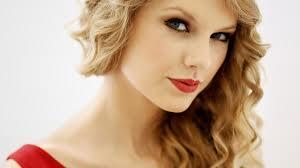 TaylorSwiftIrex's tweet image. Not one flaw
