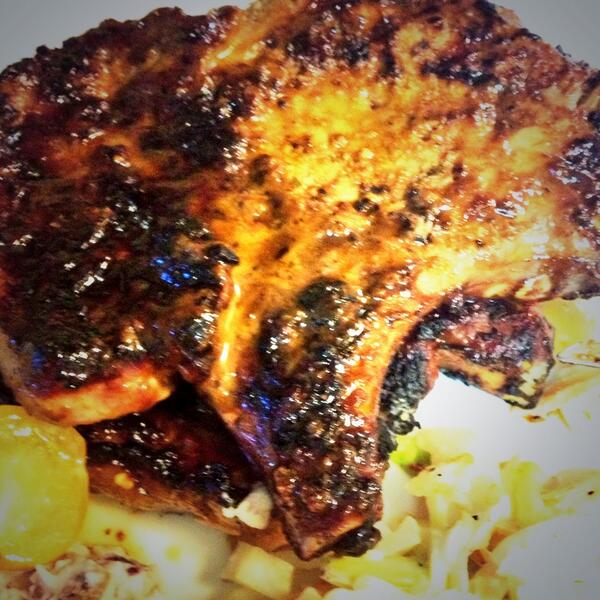 KitchenLittleOh's tweet image. If you haven't tried the heirloom pork from Stonefield Hampshire at the Worthington Farmers Market, YOU SHOULD!