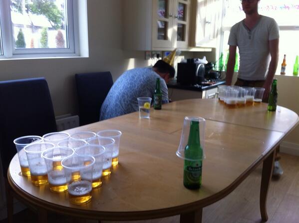 Thru the 1st round in shytle boy