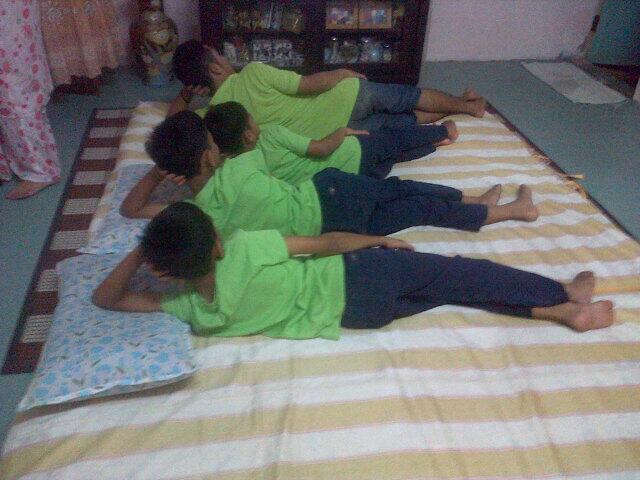 Naninot On Twitter Burung Serindit Masuk Sarang Masa Untuk