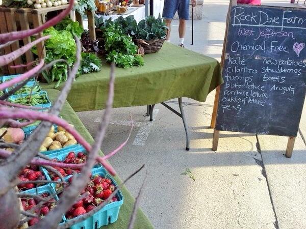 KitchenLittleOh's tweet image. Stop by the farmers mrkt outside &amp;amp; say hi to Jerah