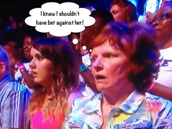 Unnamedinsider's tweet photo. Andrea's mum's reaction explained... #theVOICEukFINAL http://t.co/V6I9MApPpW
